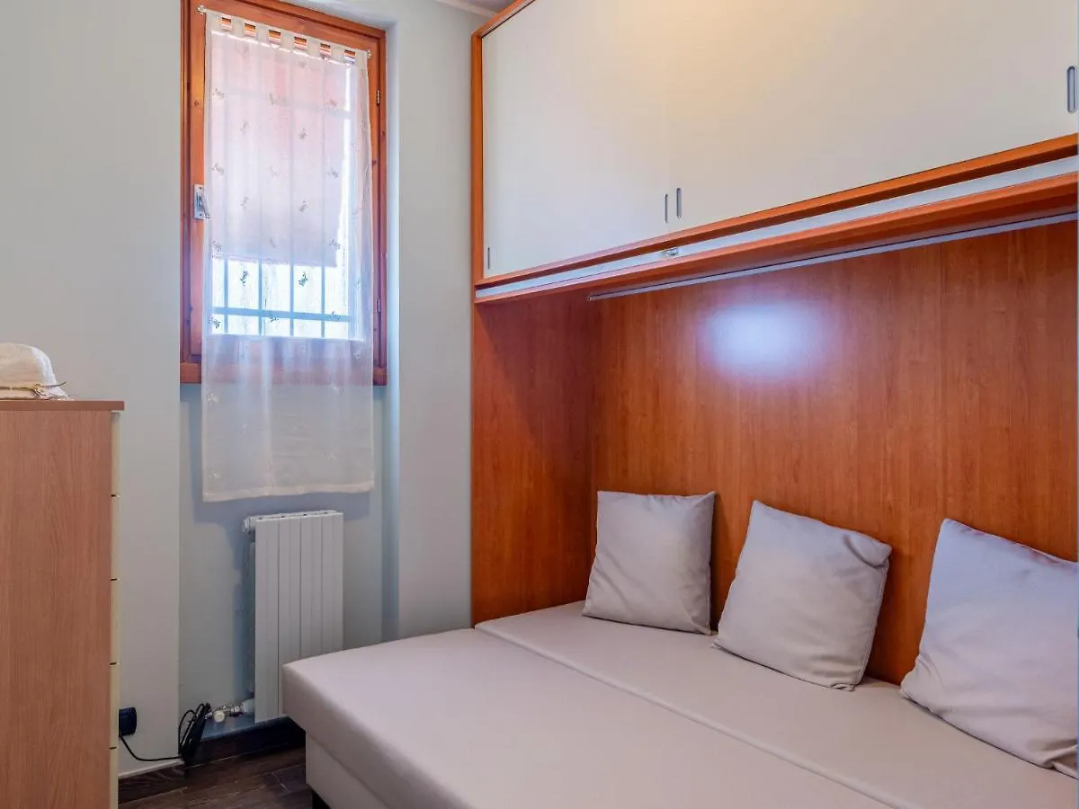 Apartment Dada By Interhome Domaso